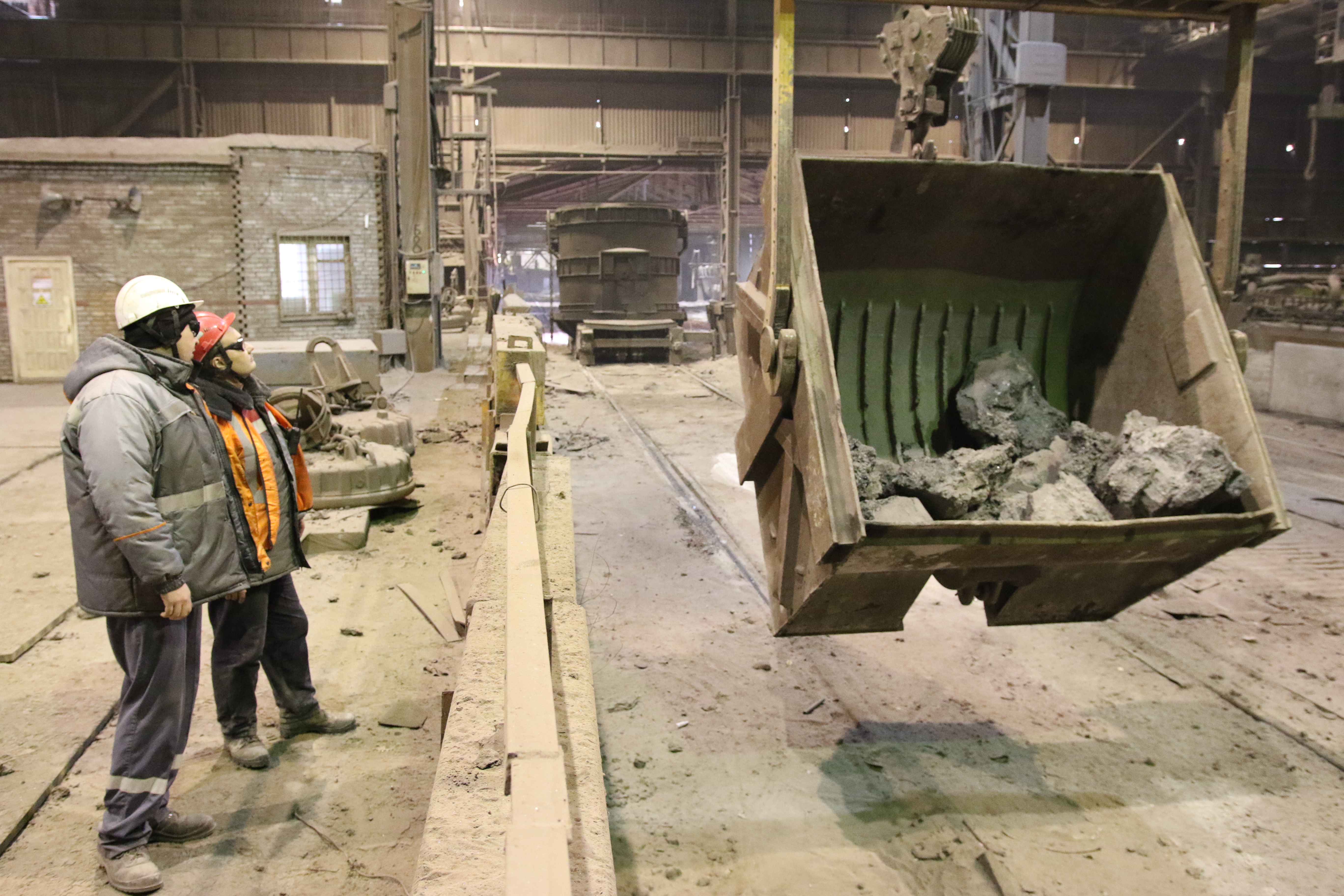 Сталевары ЭСПЦ активно внедряют вторичную переработку скрапа для снижения себестоимости