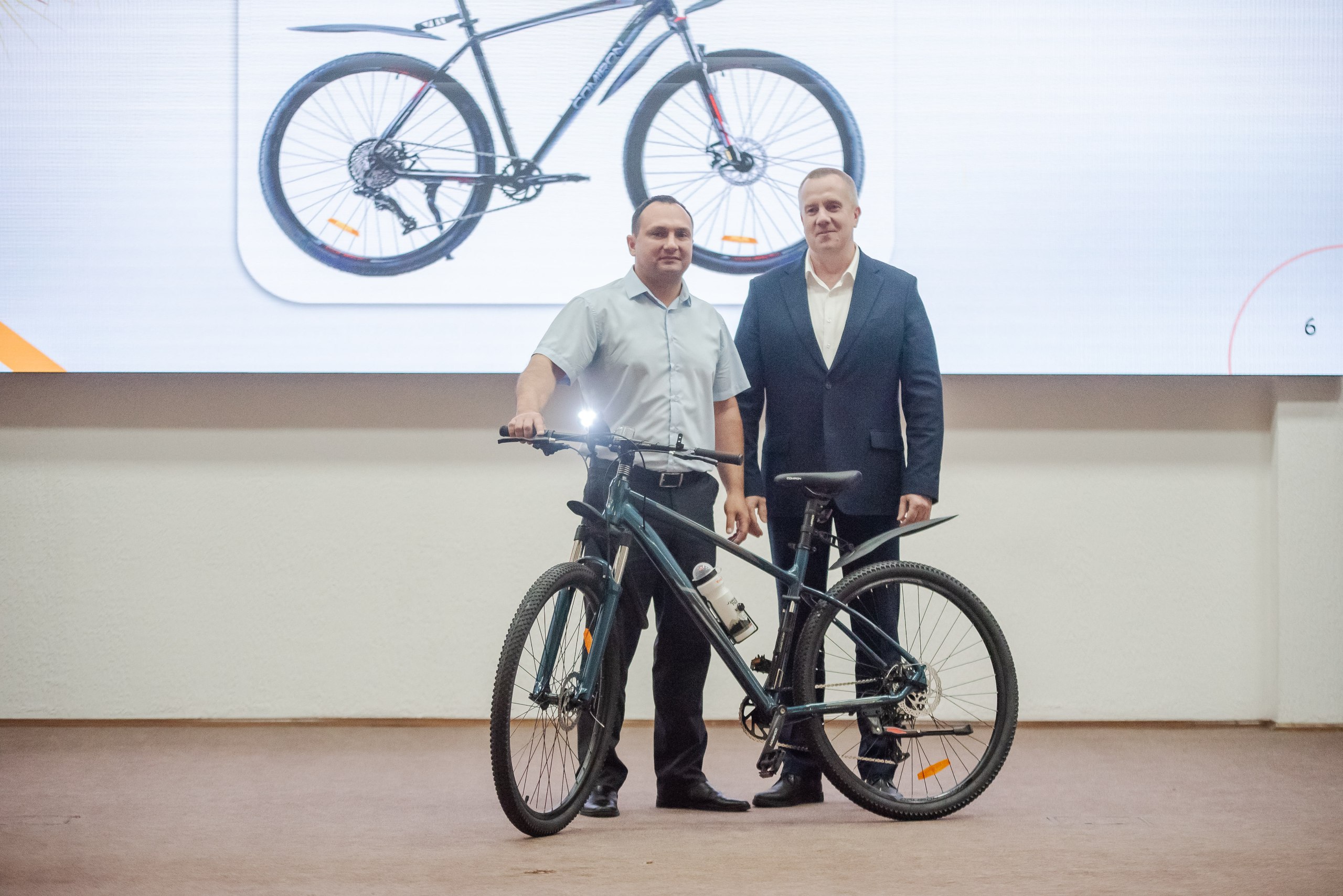 Наградили самых активных и результативных участников программы «Фабрика идей»